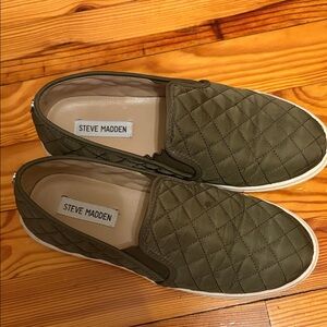 Steve Madden Men's Quilted Green Slip-Ons